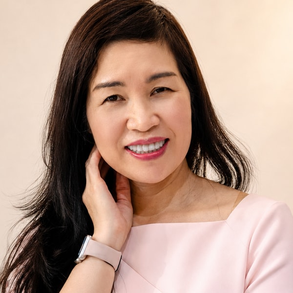 Trần Thị Ngọc — NguyệtFashion